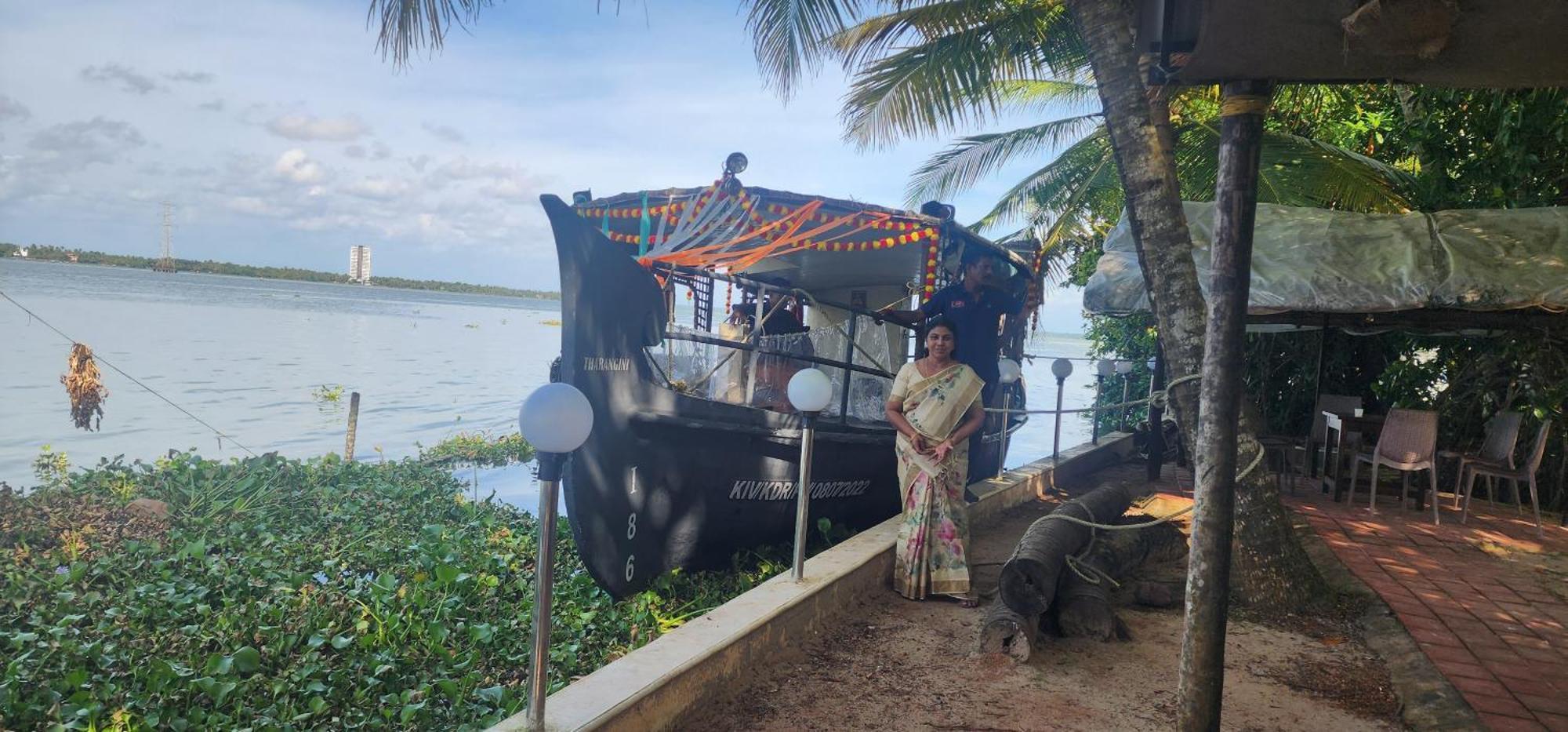 Cheenavala Fishing Homestay Kochi Exterior photo