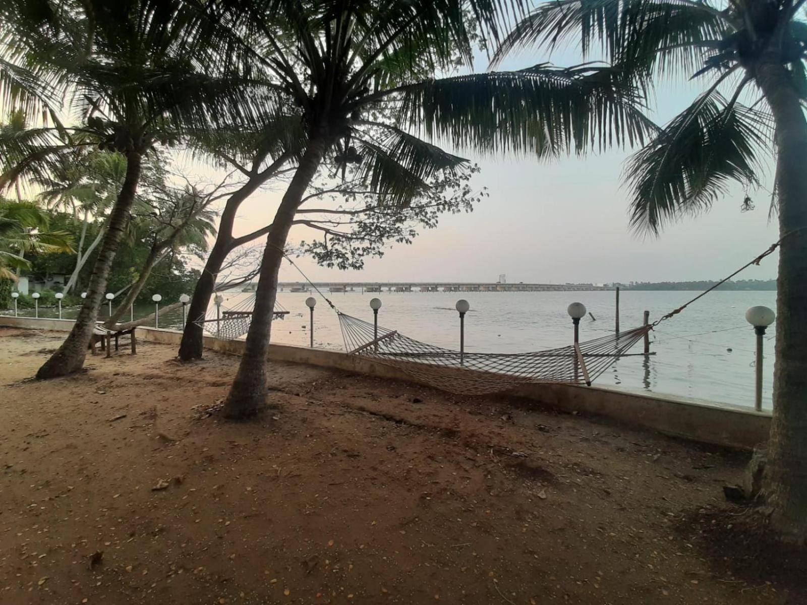 Cheenavala Fishing Homestay Kochi Exterior photo